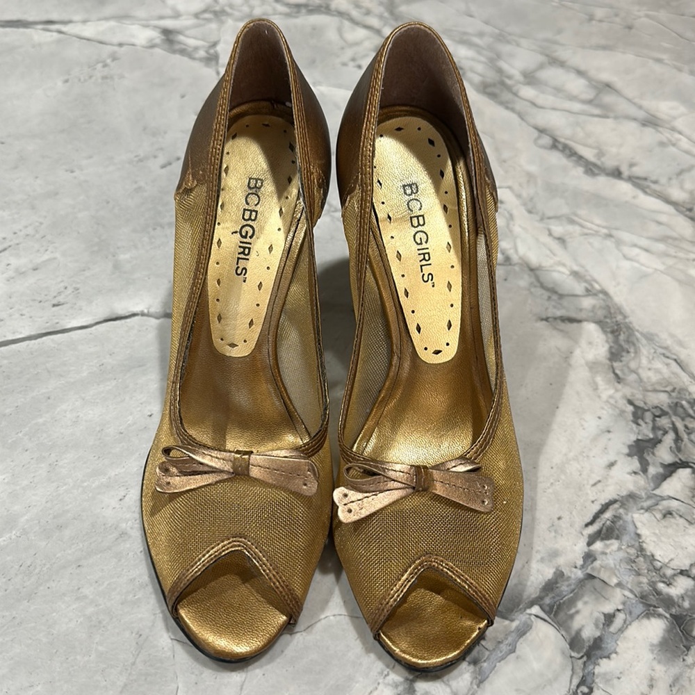 BCBGIRLS BRONZE HEELS